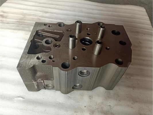 Zylinderkopf Assy 3811985 Für KTA19 K19 4 Ventile Dieselmotor